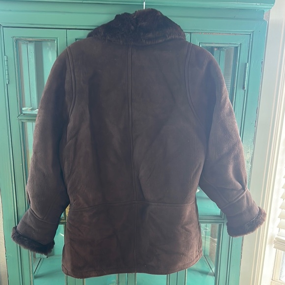 Vintage 80s/90s Overland Sheepskin Co Shaw Collar Shearling Coat XS Made in USA - Picture 4 of 13